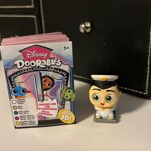 Disney doorables series 10 Captain B. McCrea